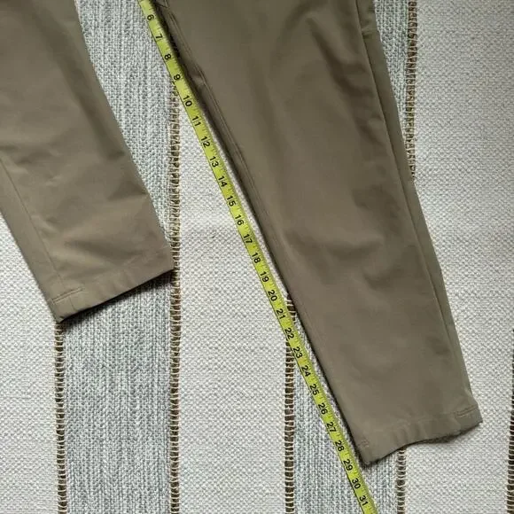 Lululemon Commission Tofino Sand Tan Khaki Chino Slim Leg Pants Men’s Size 32